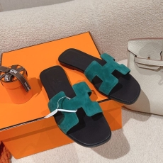 Hermes Slippers